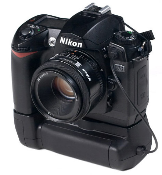 Grip / battery pack do Nikona D70