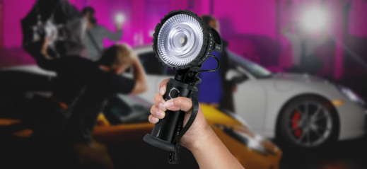 StellarPro Reflex S - mocne światło ciągłe i błysk w kompaktowej przenośnej głowicy