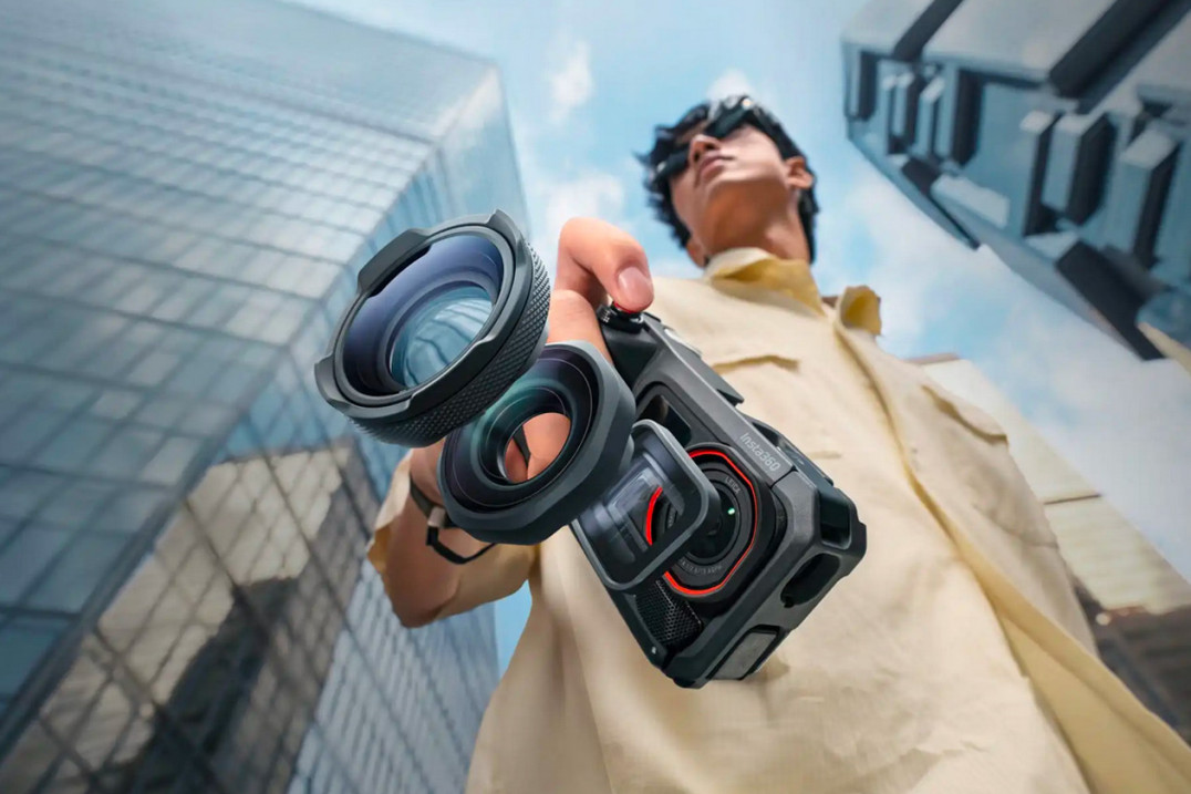 Insta360 Ace Pro 2 możecie teraz zamienić w aparat. Również natychmiastowy