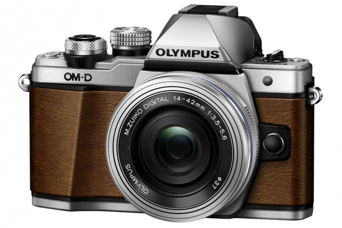 Olympus OM-D E-M10 II i M.Zuiko Digital ED 14-42 mm f/3,5-5,6 EZ - edycja limitowana
