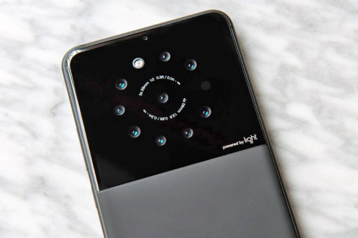 Light chce zrewolucjonizować fotografię mobilną. Firma planuje wypuścić smartfon z 9 modułami kamer