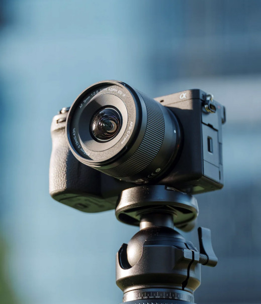 Viltrox AF 9 mm f/2.8 Air - tani, kompaktowy i z autofokusem. Atrakcyjny szeroki kąt do APS-C