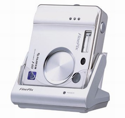 Fujifilm FinePix F410 w technologii SuperCCD HR