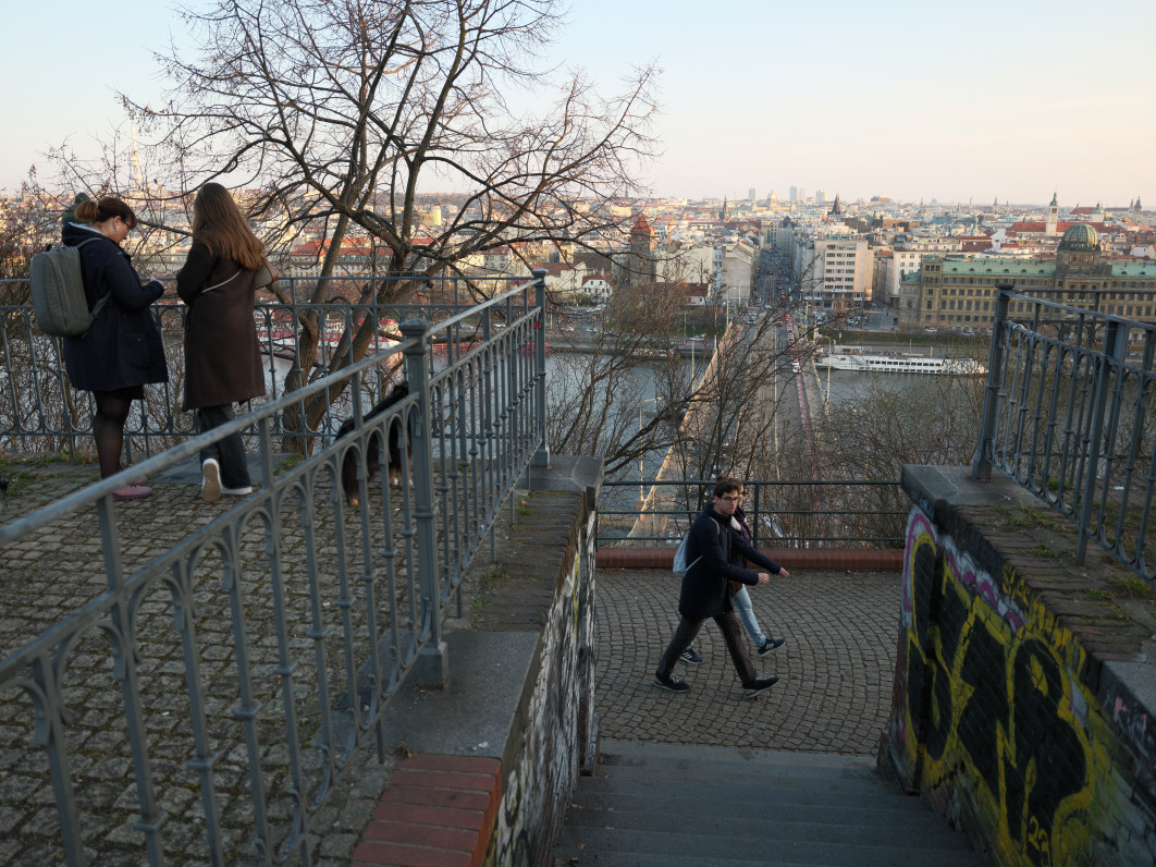 1/160 s, f/4.5, ISO 320, 28 mm