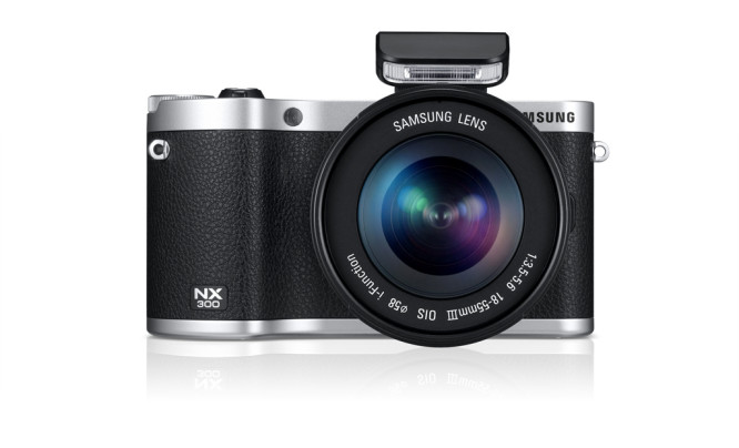  Samsung NX300 - pierwszy na świecie jednoobiektywowy system 3D