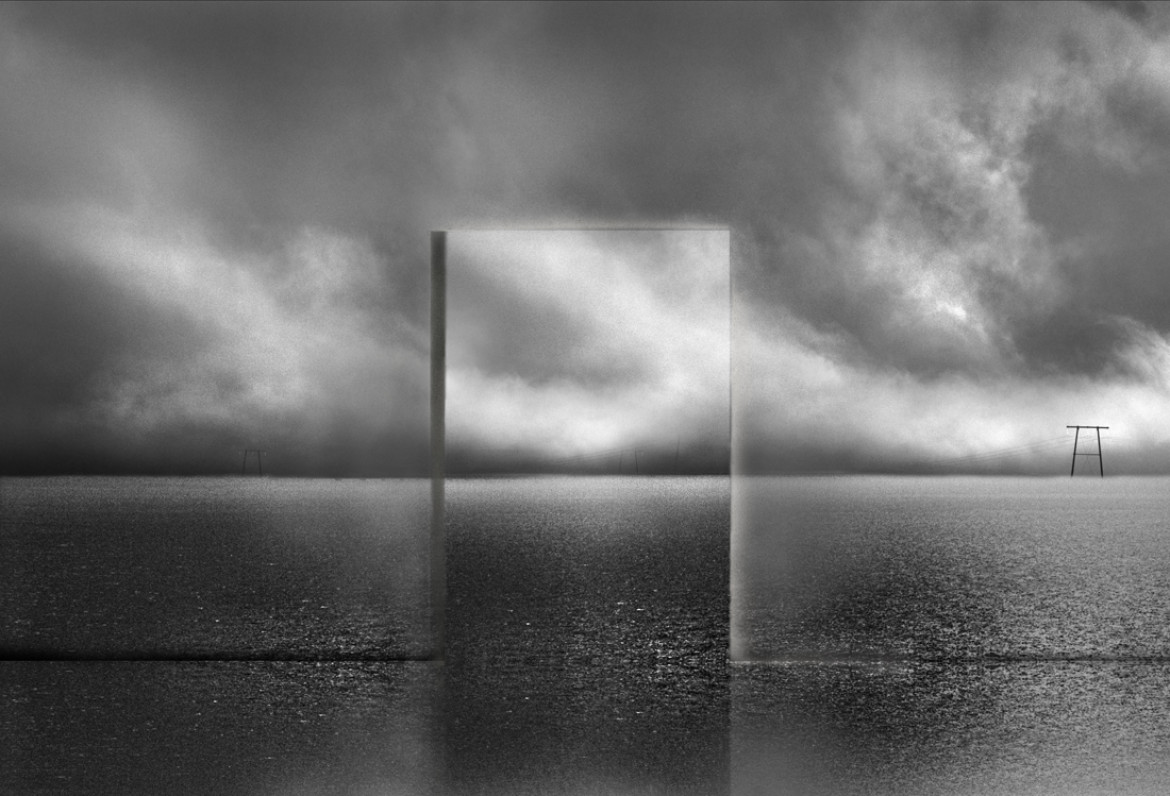 MICHEL KIRCH "Behind the panorama" - I miejsce w kategorii Conceptual (zdjęcie pojedyncze) 