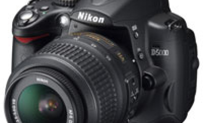 Nikon D5000 - filmy na obrotowym ekranie