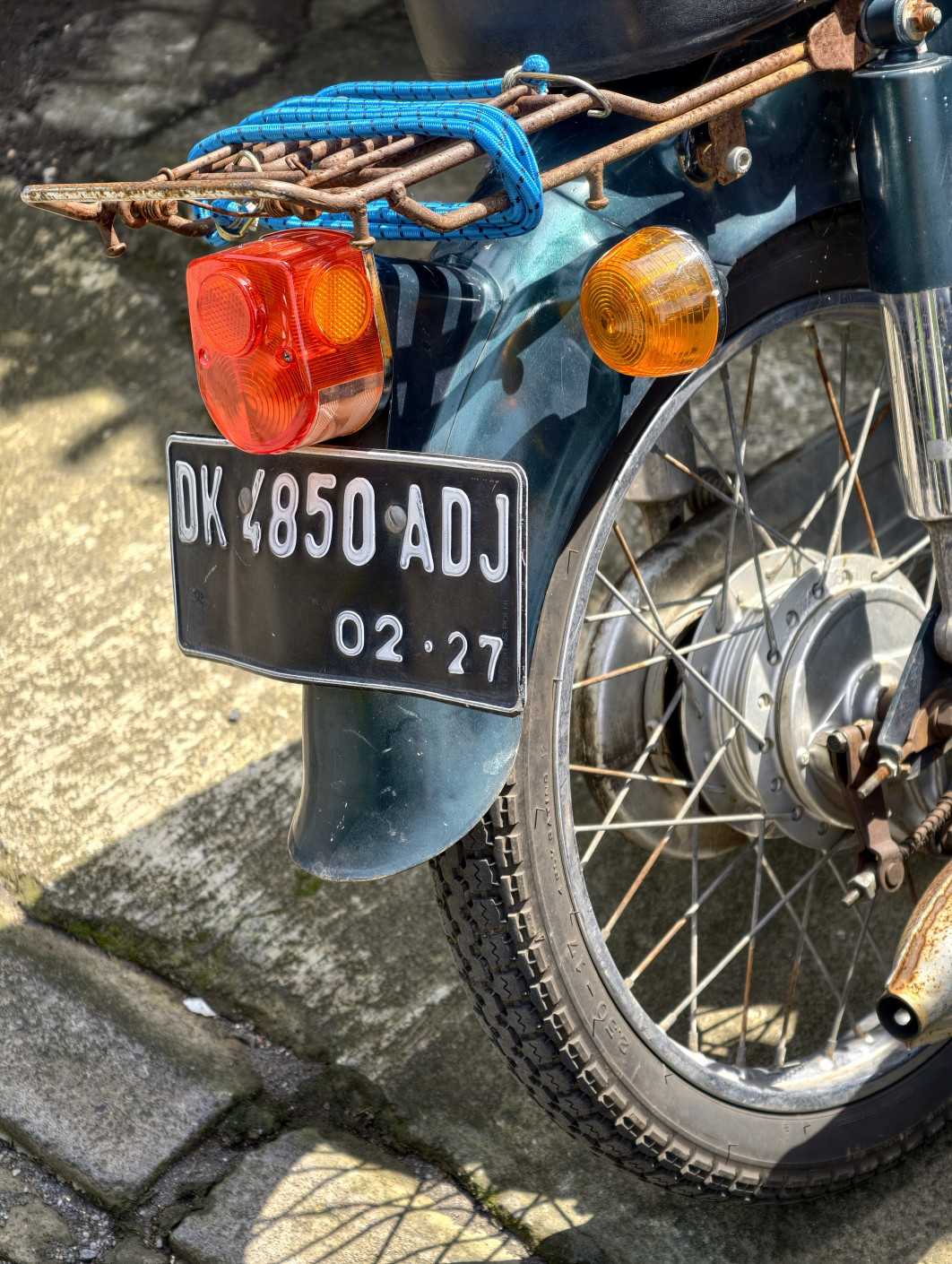 1/100 s, f/2,67, ISO 79, 85 mm