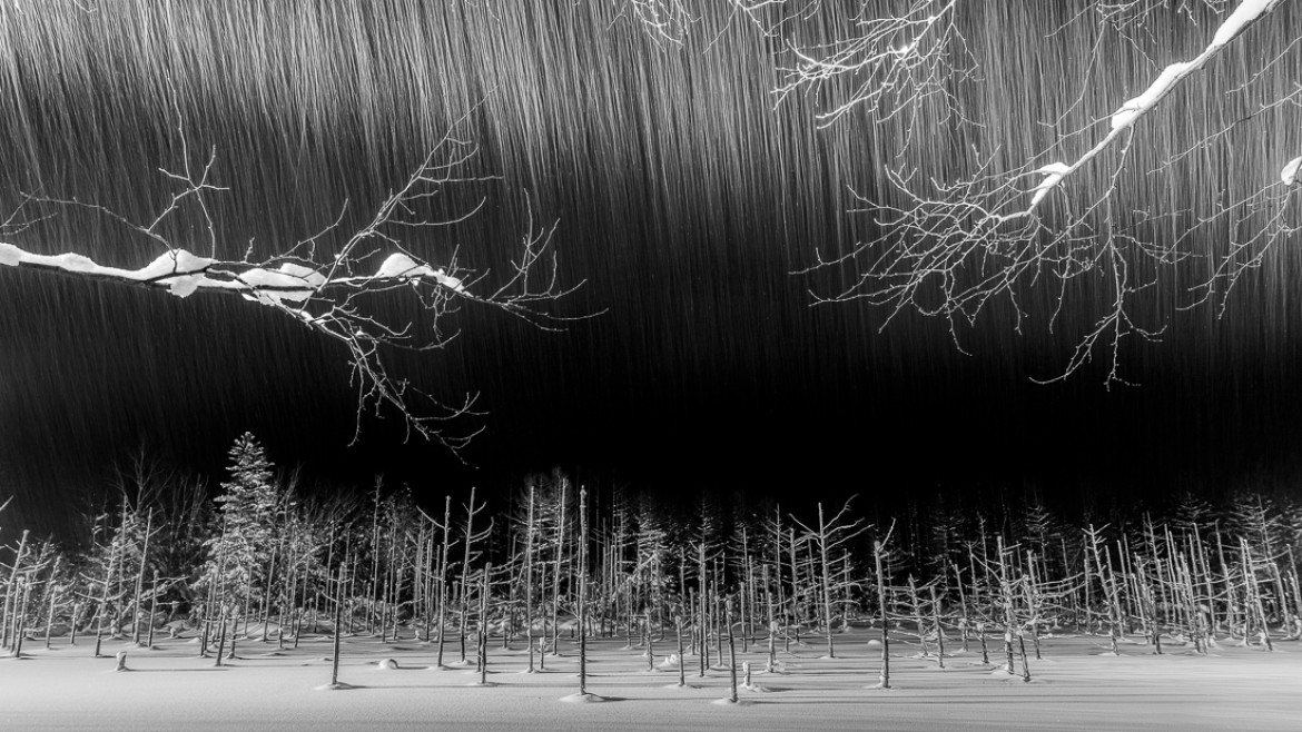 YOSHIHIRO ABIKO "Heavy Snow" - III miejsce w kategorii Landscapes (zdjęcie pojedyncze) 