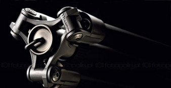Gitzo 90th Anniversary Titanium Traveler - tytanowy statyw