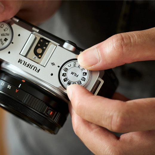 Symulacje barwne, czyli jak Fujifilm udało się przetłumaczyć film na język cyfrowy