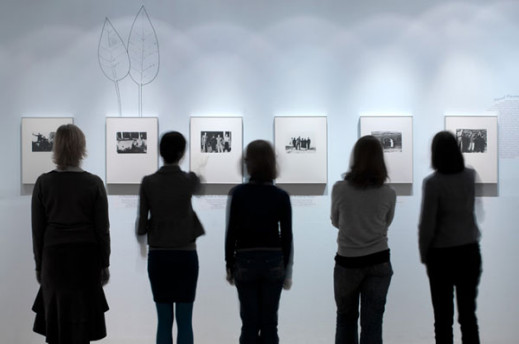 Krótka historia czeskiej fotografii surrealistycznej, fotomontażu i fotoperformance'u (1934-1954) - wykład Davida Vody