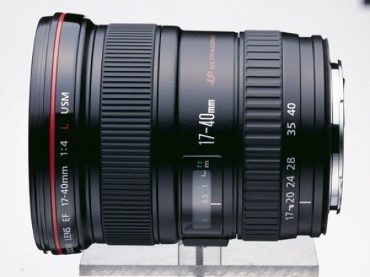 Szeroki zoom Canona: EF 17-40mm f/4L USM