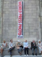Otwarcie wystawy World Press Photo 2002 w Warszawie