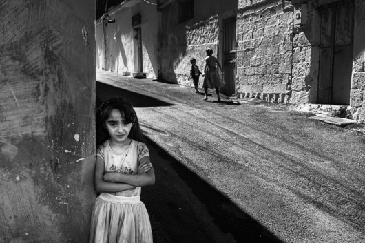fot. Anna Biret, z cyklu Color of Emotions, nominacja w kat. Projects & Portfolios / Urban Photo Awards 2021