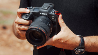 Canon EOS R3 - kompaktowy gigant
