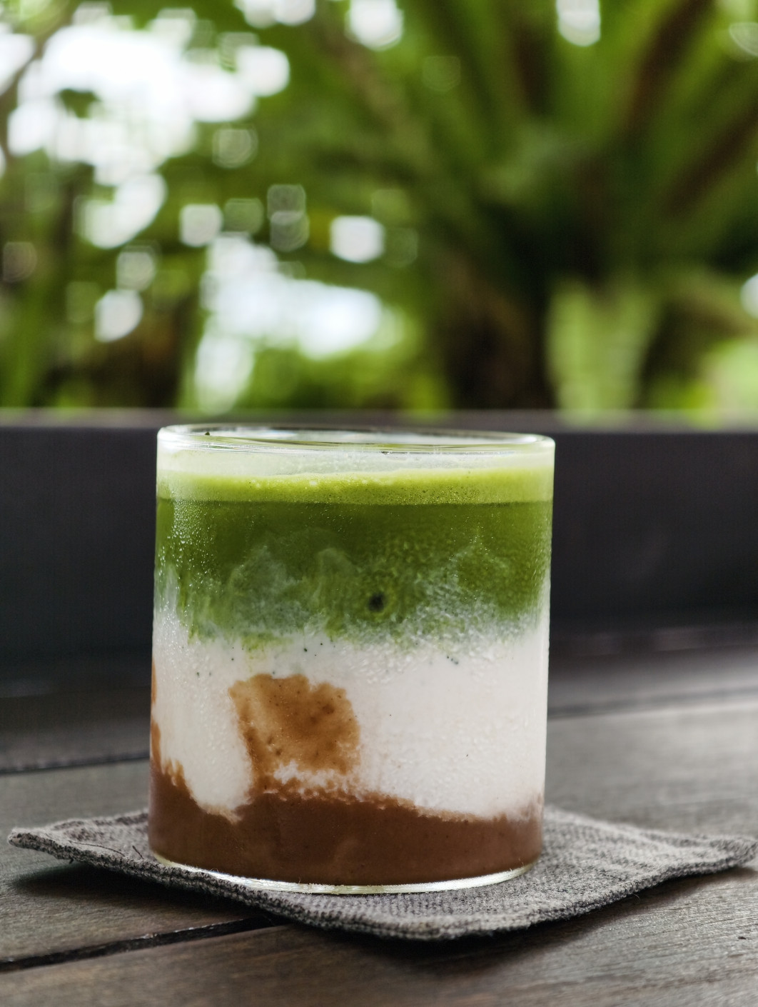 1/100 s, f/2.7, ISO 68, 85 mm