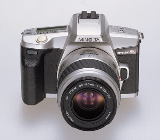 Lustrzanka zamiast kompaktu: Minolta Dynax 3L