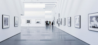 Od malowideł z Lascaux po billboardy Apple - spotkanie online z Wojtkiem Wieteską