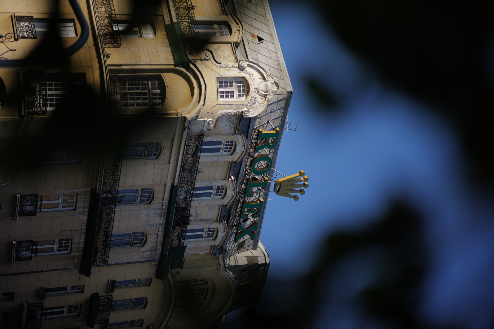 1/6400 s, f/1.4, ISO 100, 75 mm