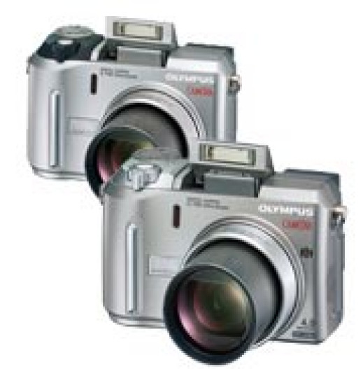 Dwa "super zoomy" - Olympus CAMEDIA C-740 UZ i CAMEDIA C-750 UZ
