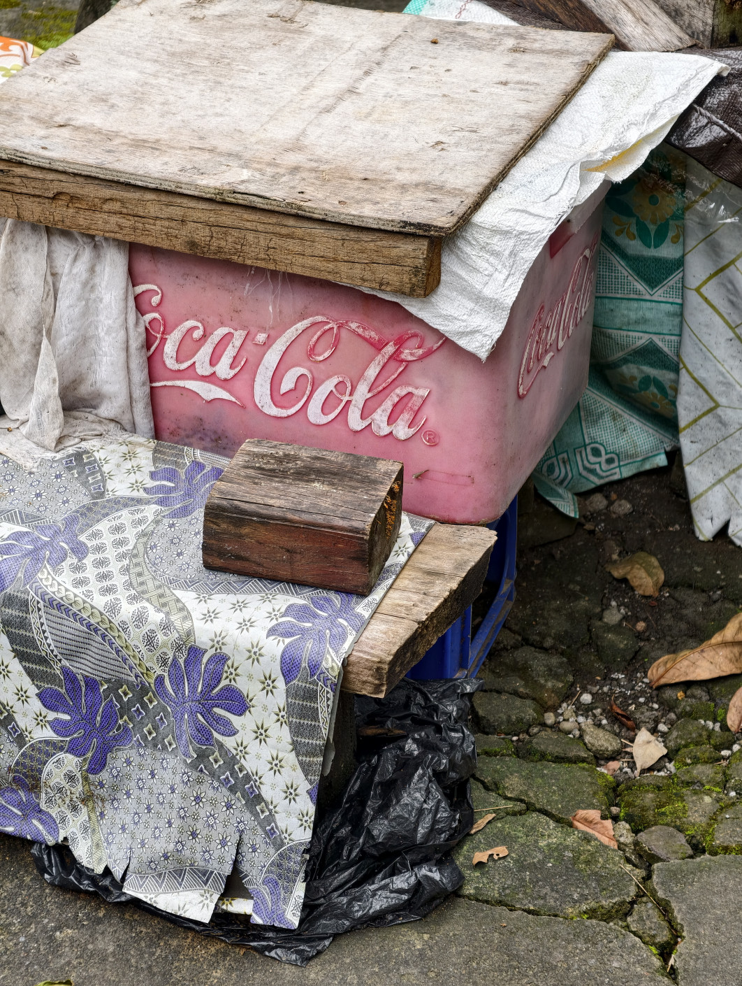 1/122 s, f/2.7, ISO 50, 85 mm