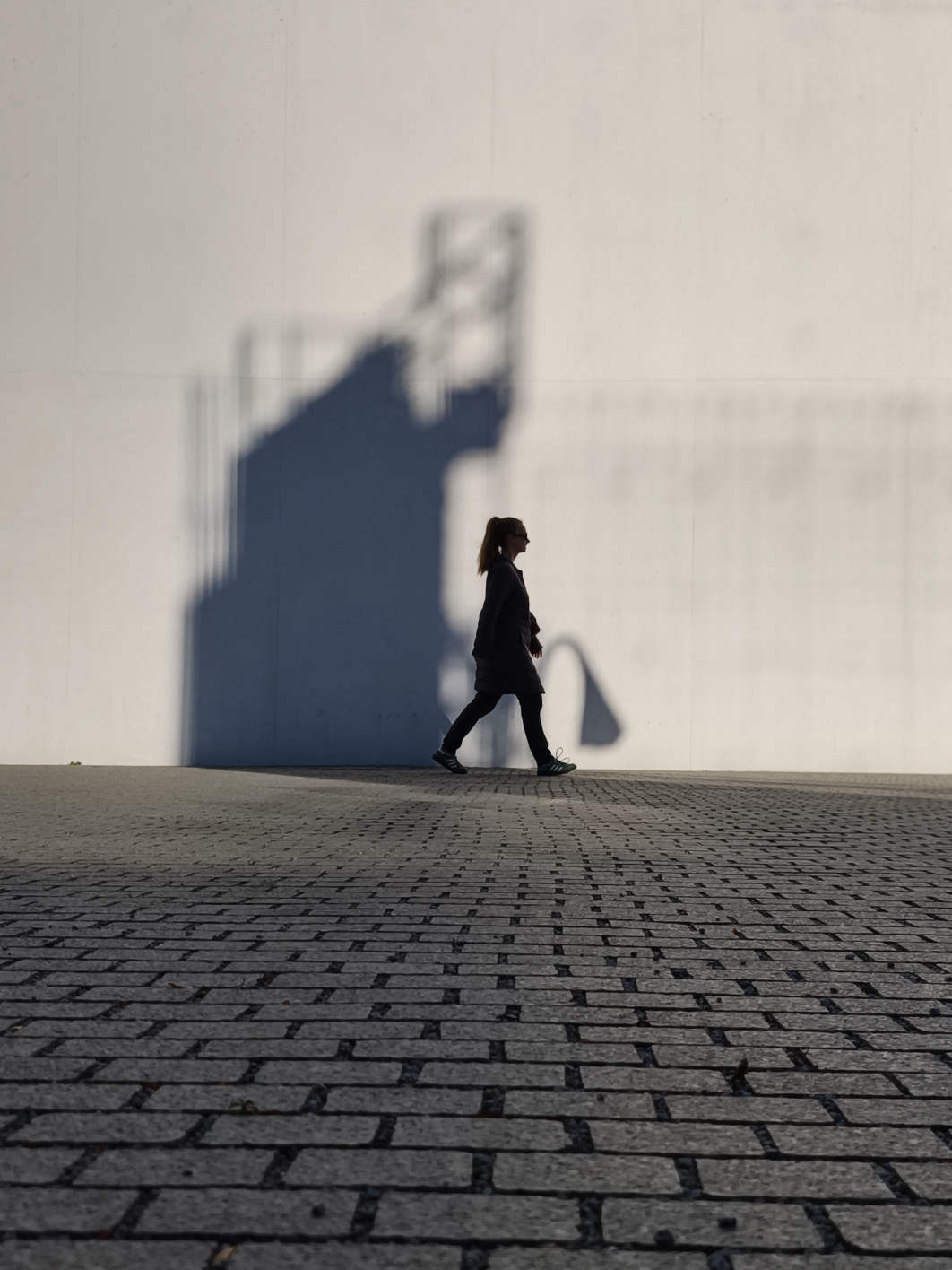 1/4402 s, f/1.5, ISO 50, 6.8 mm