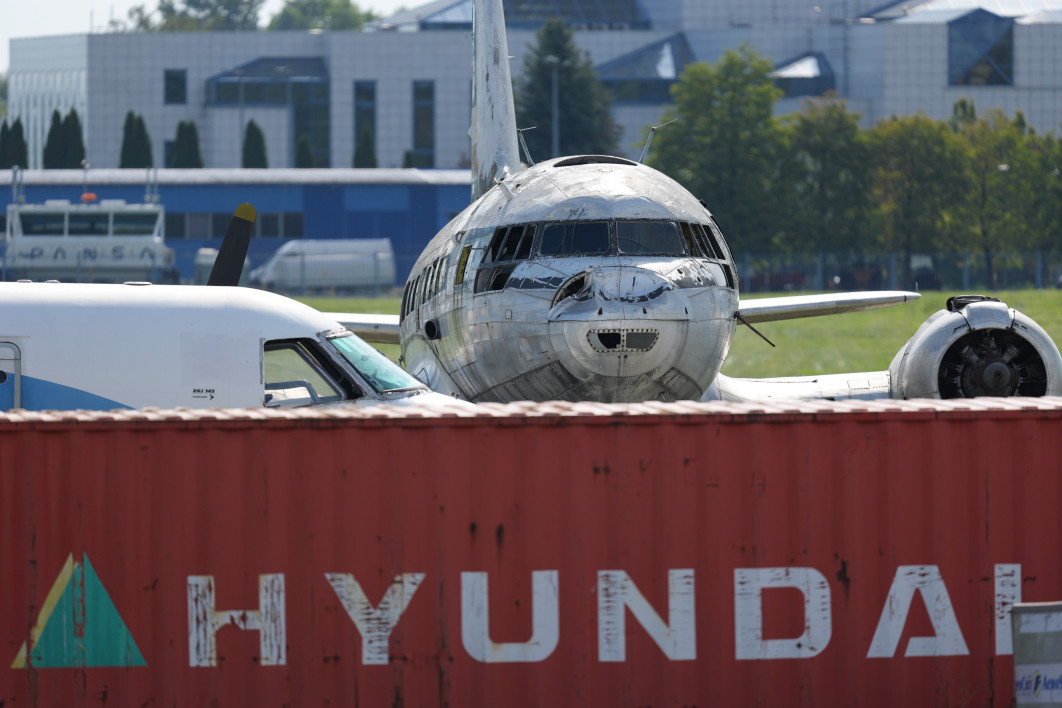 1/3200 s, f/4.5, ISO 400, 400 mm