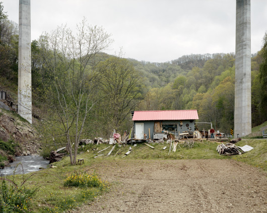 Joshua Dudley Greer z projektu “Somewhere along the line”