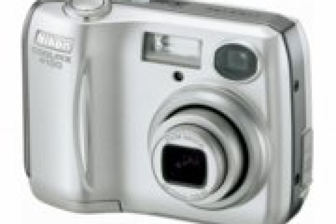 Nikon Coolpix 4100 - 4 Megapiksele na start