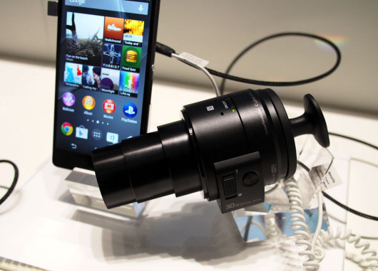 QX30 i dedykowany smartfon Xperia Z3