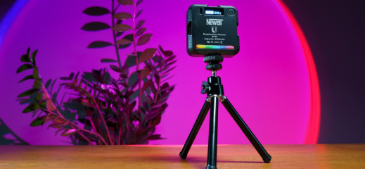 Newell RGB-W Rangha Nano Sunset - niedrogi sposób na oświetlenie domowego studia do vlogów, streamów i fotografii produktowej