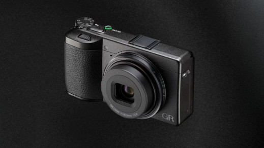 Ricoh GR IV oficjalnie - nową wersję ulicznego kompaktu zobaczymy już jesienią