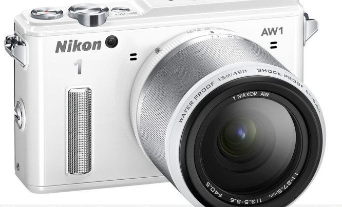 Nikon 1 AW1 - odporny bezlusterkowiec