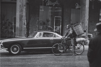 Włochy lat 50. w obiektywie Wojciecha Plewińskiego na wystawie w Galerii Fotografii Ratusz