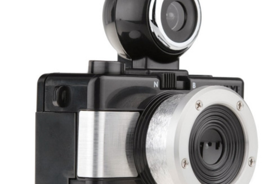 Lomography Fisheye Baby 110 - mini aparat