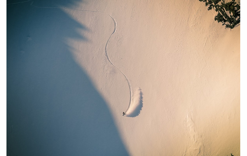 fot. High Angle Shot, góry Chugach, Alaska, 3. miejsce w kategorii Sports & Adventure 