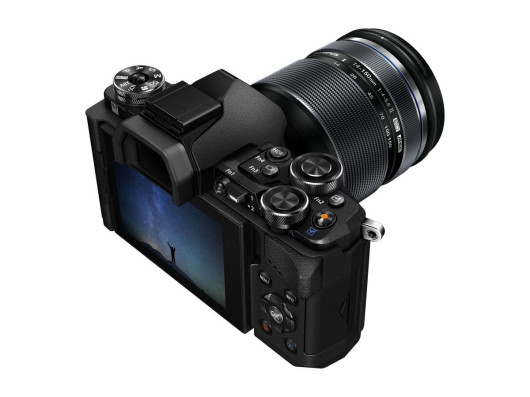 Olympus OM-D E-M5 Mark II