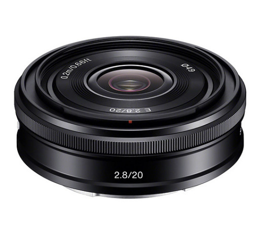 Sony E 20 mm f/2.8 i E PZ 18-200 mm f/3.5-6.3 OSS