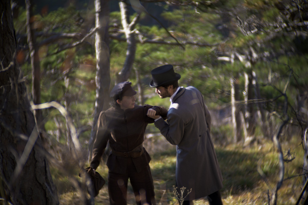 Joseph Petzval Focus-coupled Bokeh Control 135 mm f/2.5