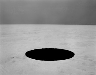 &quot;Wsiąkanie&quot; Anny Orłowskiej w Lookout Gallery