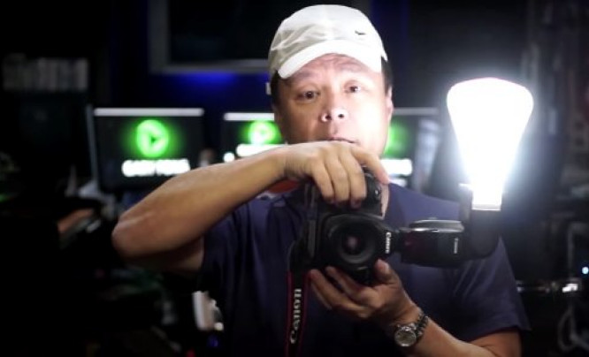  Gary Fong LightBlade - kompaktowy i funkcjonalny dyfuzor do lamp reporterskich