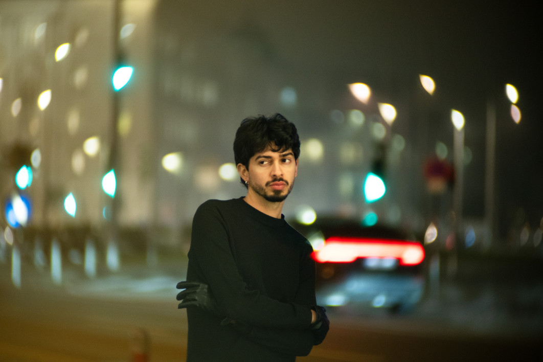 Joseph Petzval Focus-coupled Bokeh Control 135 mm f/2.5