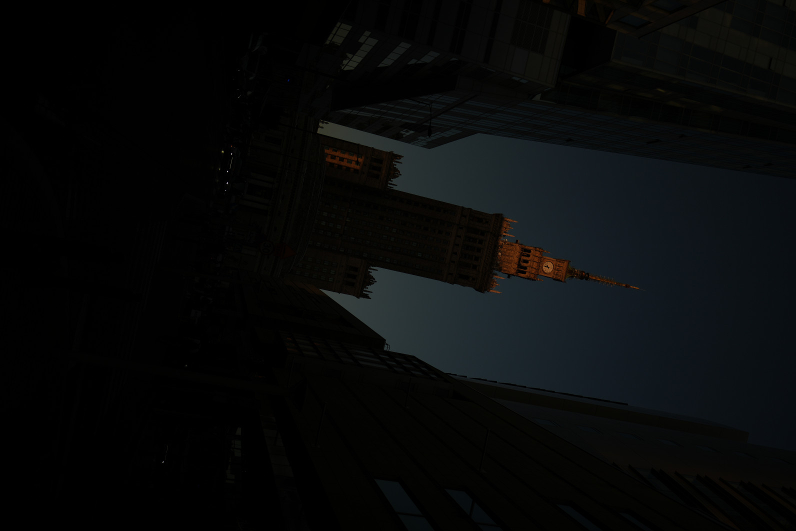 1/3200 s, f/2,8, ISO 100, 16 mm 