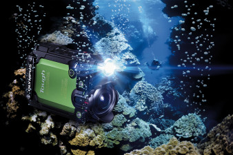Olympus TG-Tracker - odporna kamera sportowa 4K ze stabilizacją