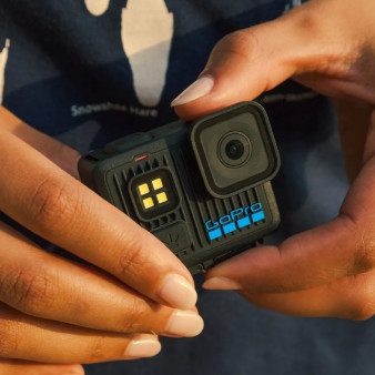 GoPro Lit Hero - cokolwiek, gdziekolwiek. Budżetowa, mała kamerka sportowa z wbudowaną lampą