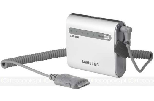 Przenośny akumulator Samsung SBP-4442 - gdy zabraknie prądu