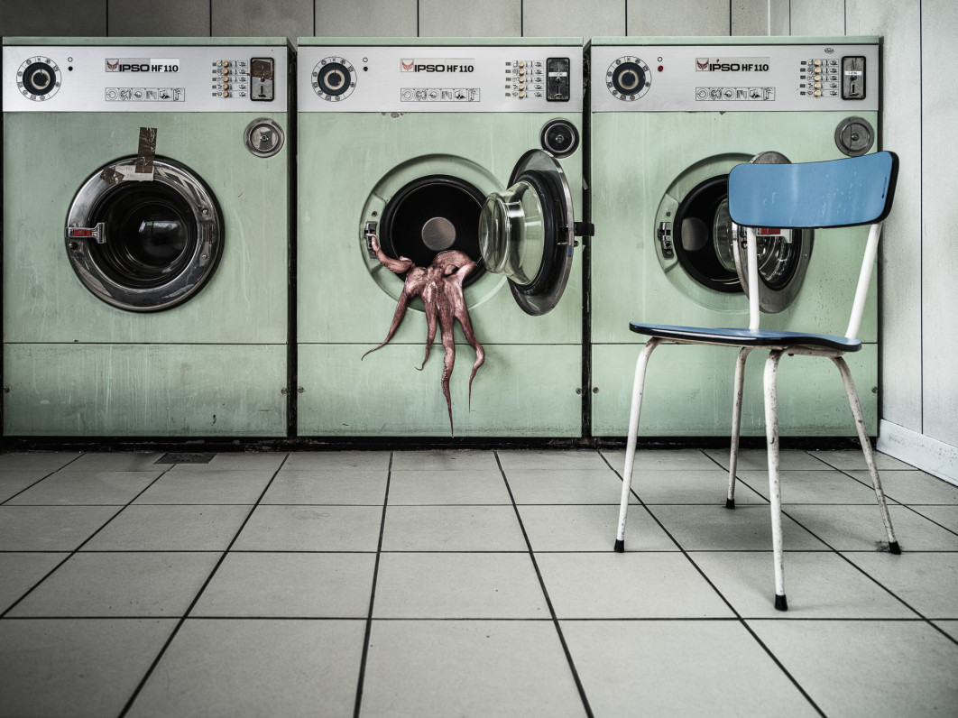 Fot. Pieter D'Hoop, &quot;Laundry Day&quot;, nagroda w kat. MPB Award for Innovation / World Food Photography Awards by Bimi 2025