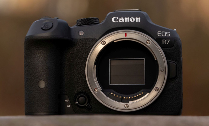 Canon EOS R7 - test aparatu
