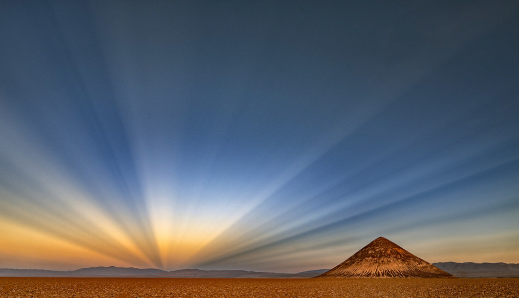 Fot. Ignacio Palacios, &quot;Cono de Arita&quot;, 2. miejsce w kat. Landscape / Nature Photographer of the Year 2025